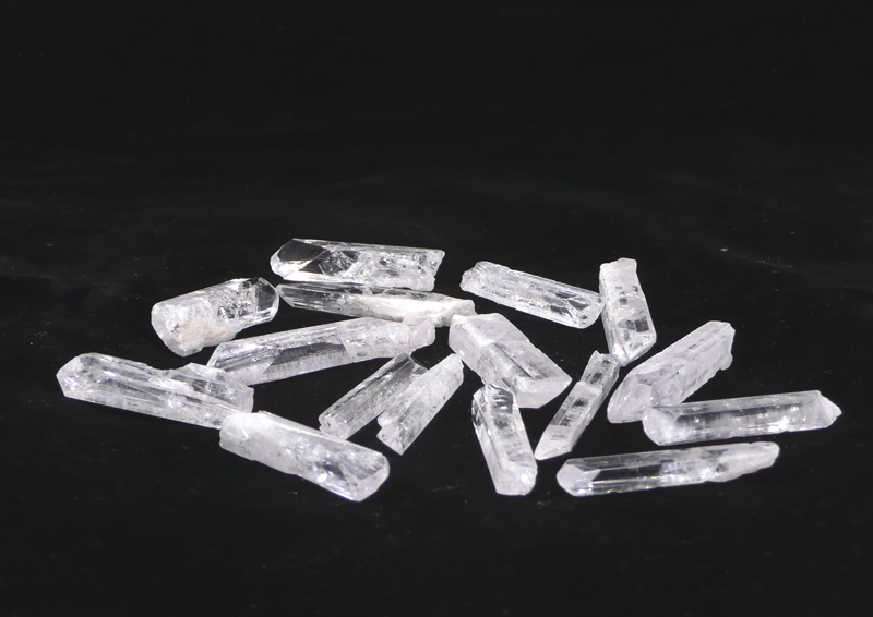 Danburite (danb7)