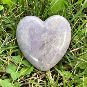 Lavender Jade Heart (lj10)
