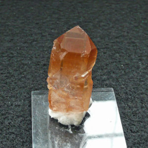 Tangerine Quartz (tanq44)