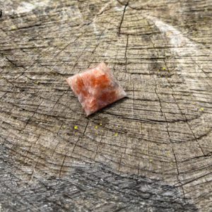 Sunstone Pyramid (ss17)