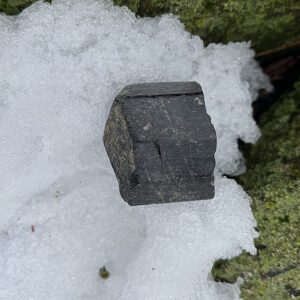 Black Tourmaline (tour25)