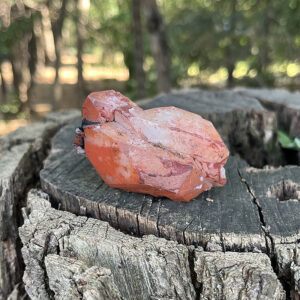 Quartz with Hematite (hemq24)
